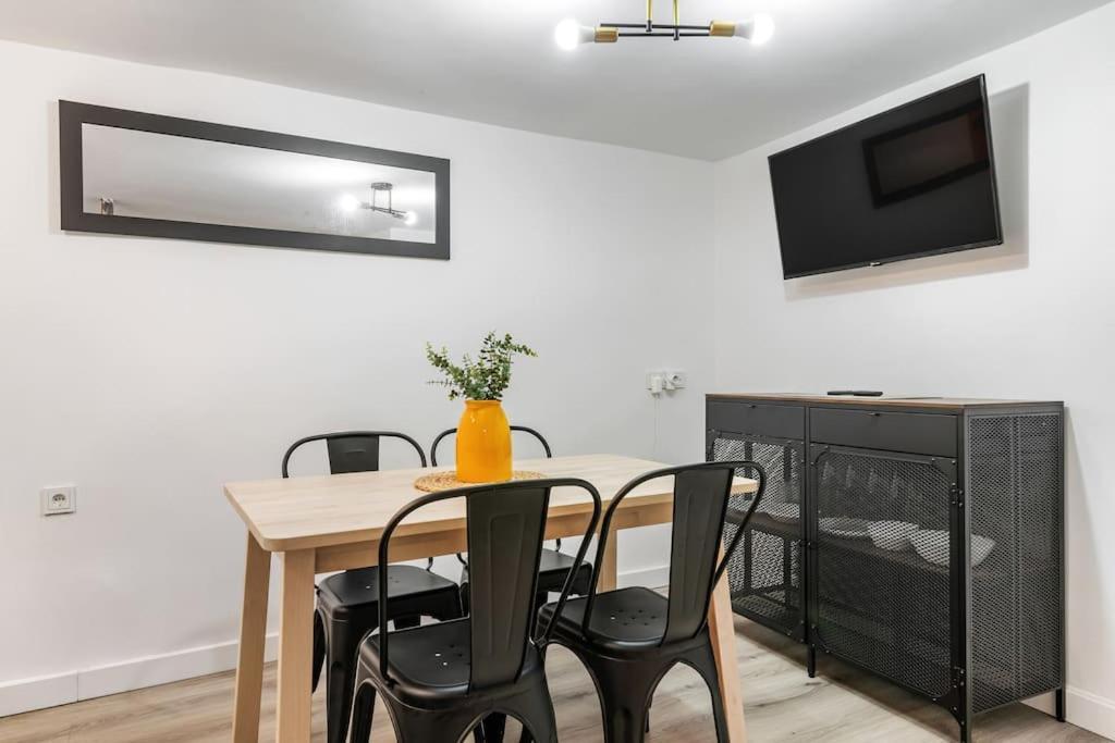 Acogedor Apto Tirso De Molina Madrid Ngoại thất bức ảnh